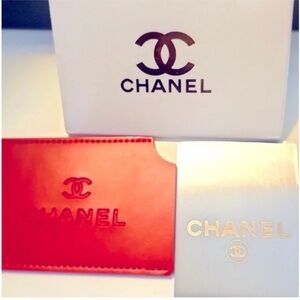 Chanel Scarlet Red Mirror and Card Case❣️NWT